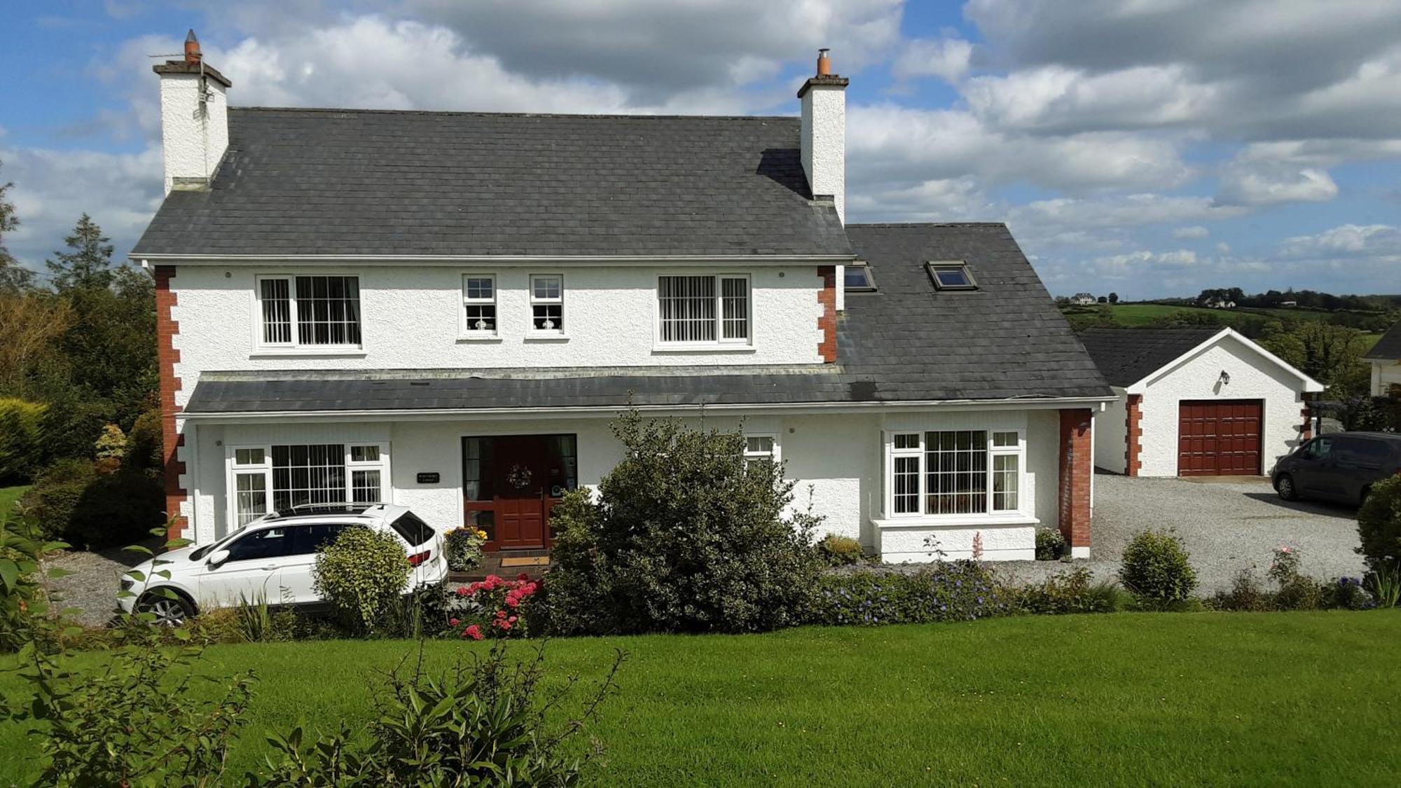 Hawthorn Lodge Belturbet ภายนอก รูปภาพ