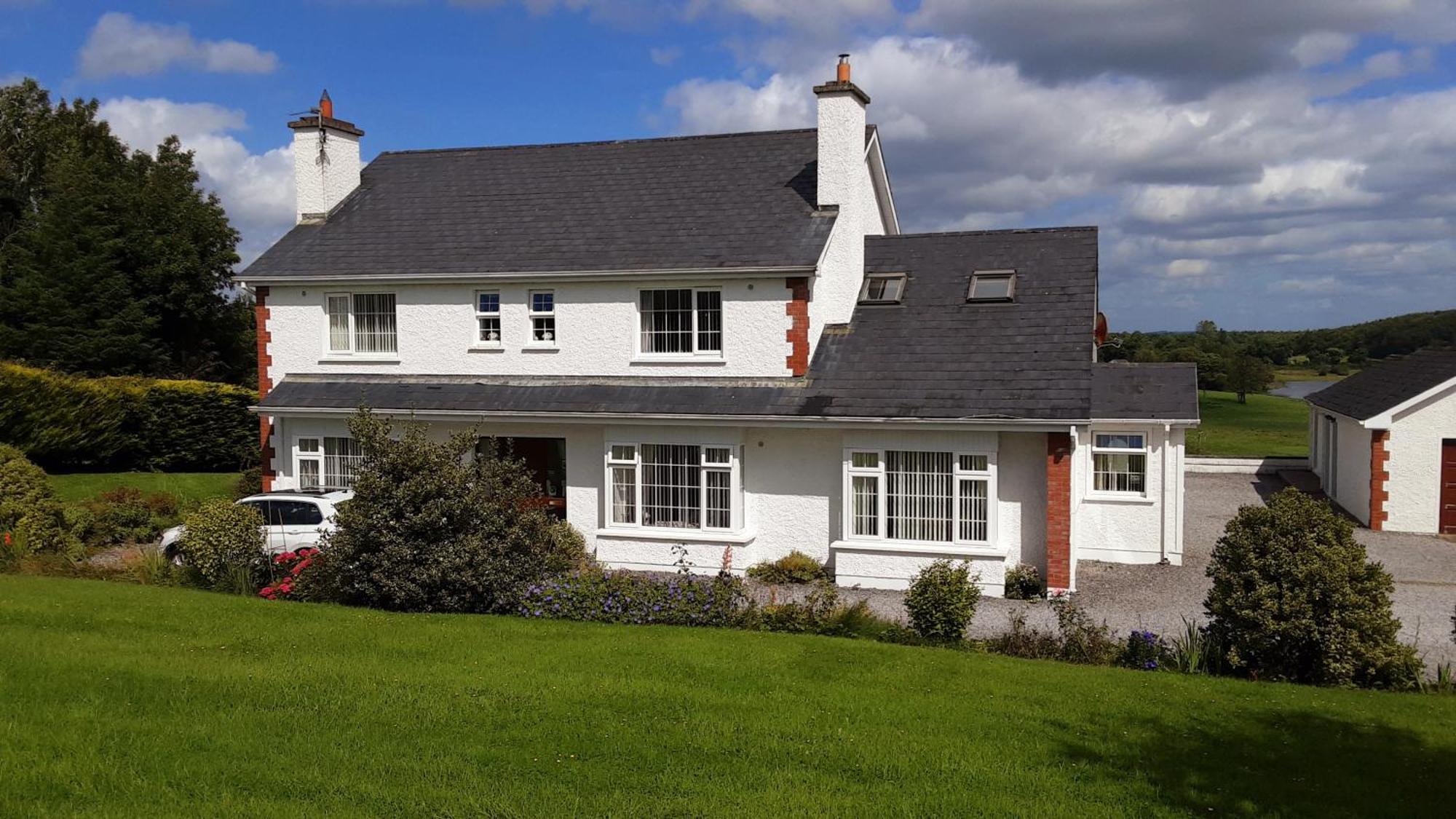 Hawthorn Lodge Belturbet ภายนอก รูปภาพ